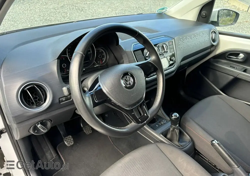 VOLKSWAGEN Up! 1.0 move