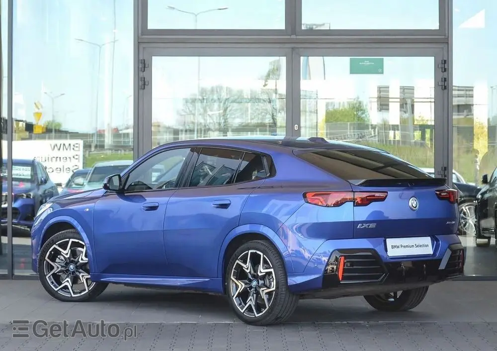 BMW IX2 XDrive30 66.5kWh M Sport