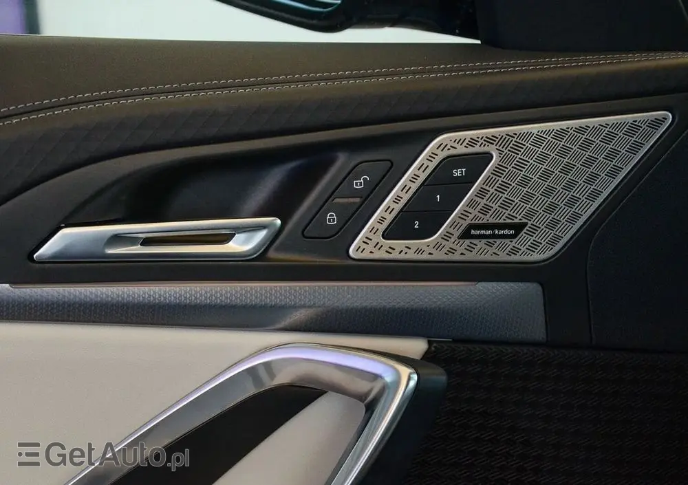 BMW IX2 XDrive30 66.5kWh M Sport