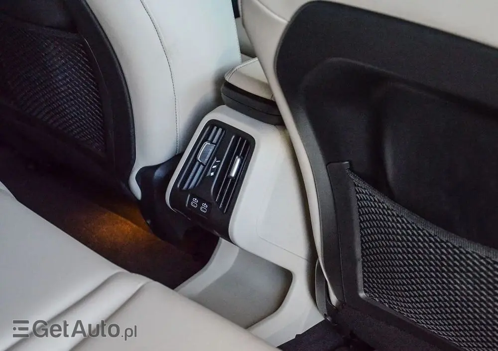 BMW IX2 XDrive30 66.5kWh M Sport