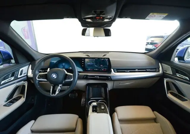 BMW IX2 XDrive30 66.5kWh M Sport