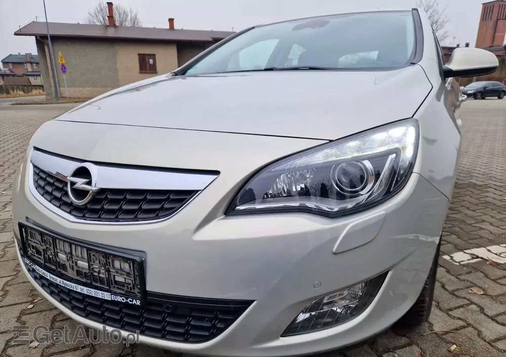 OPEL Astra 1.4 Selection