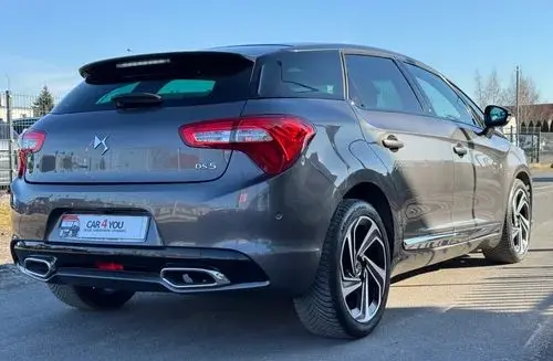 CITROEN DS5 