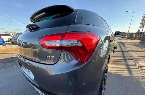 CITROEN DS5 