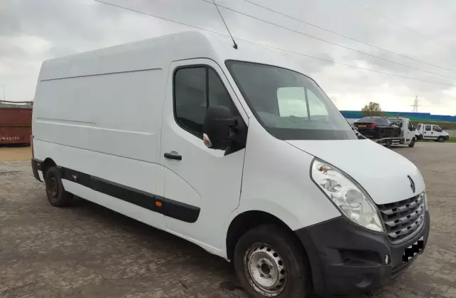 RENAULT Master 