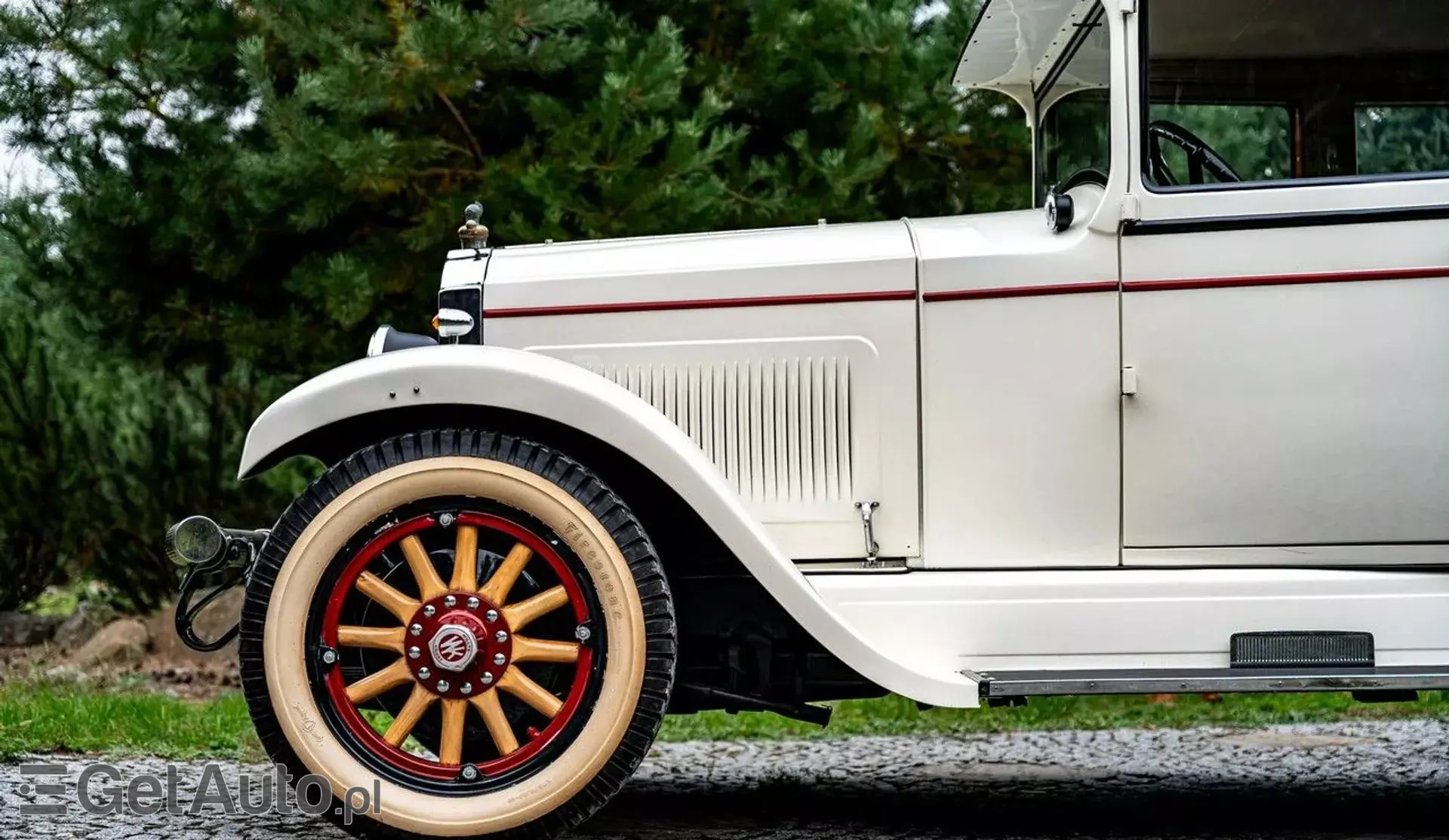 WILLYS KNIGHT OVERLAND MODEL 70 