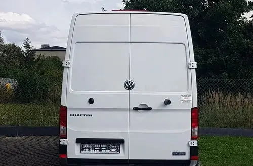 VOLKSWAGEN Crafter 