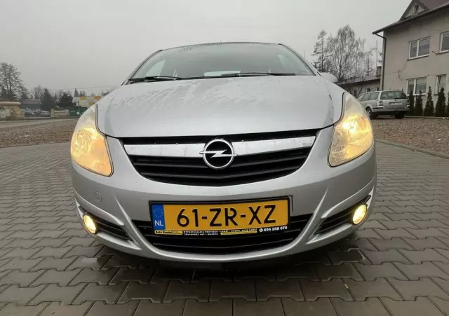 OPEL Corsa 