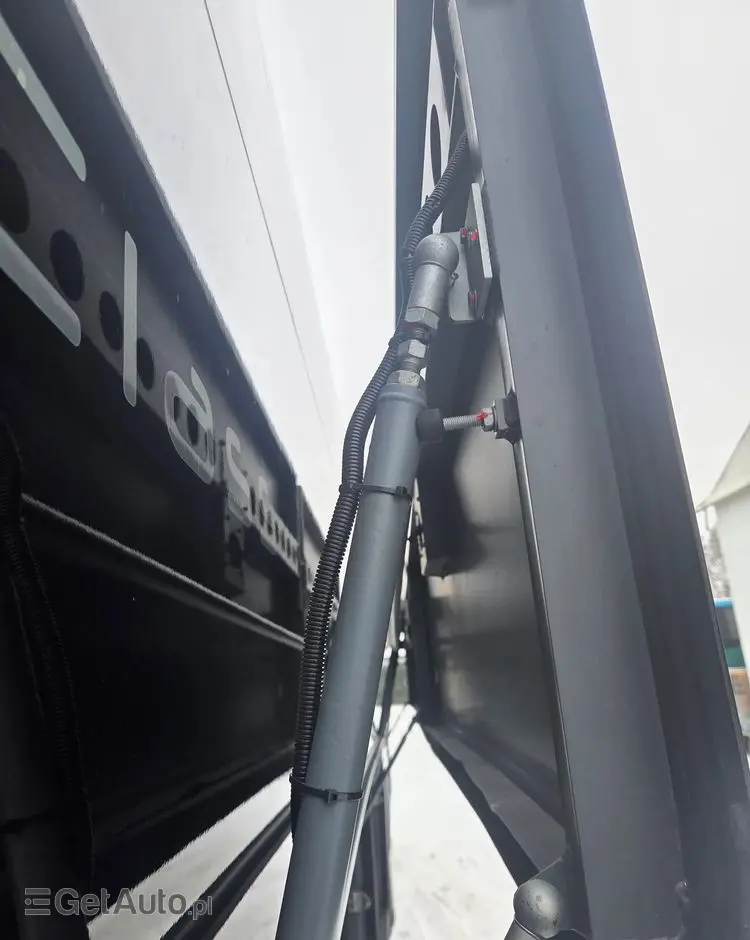 NEOPLAN CITYLINER/ SPROWADZONY / 55 MIEJSC/ 388 000 KM 