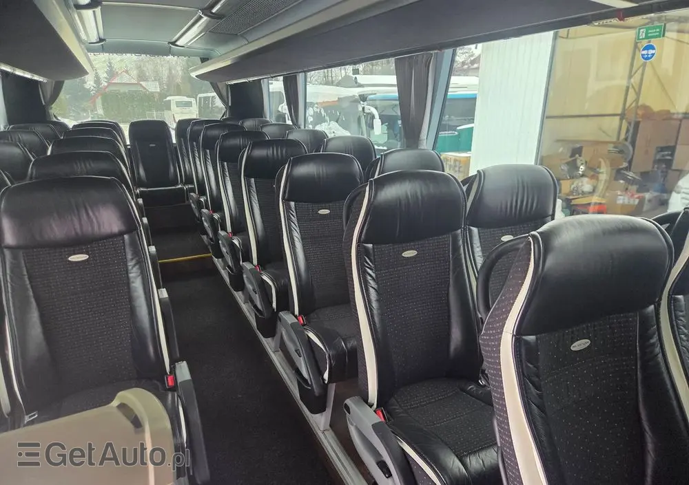 NEOPLAN CITYLINER/ SPROWADZONY / 55 MIEJSC/ 388 000 KM 