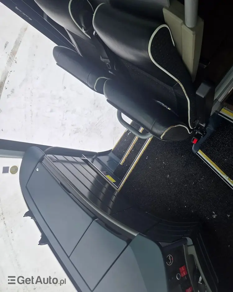 NEOPLAN CITYLINER/ SPROWADZONY / 55 MIEJSC/ 388 000 KM 