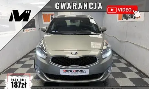 KIA Carens 