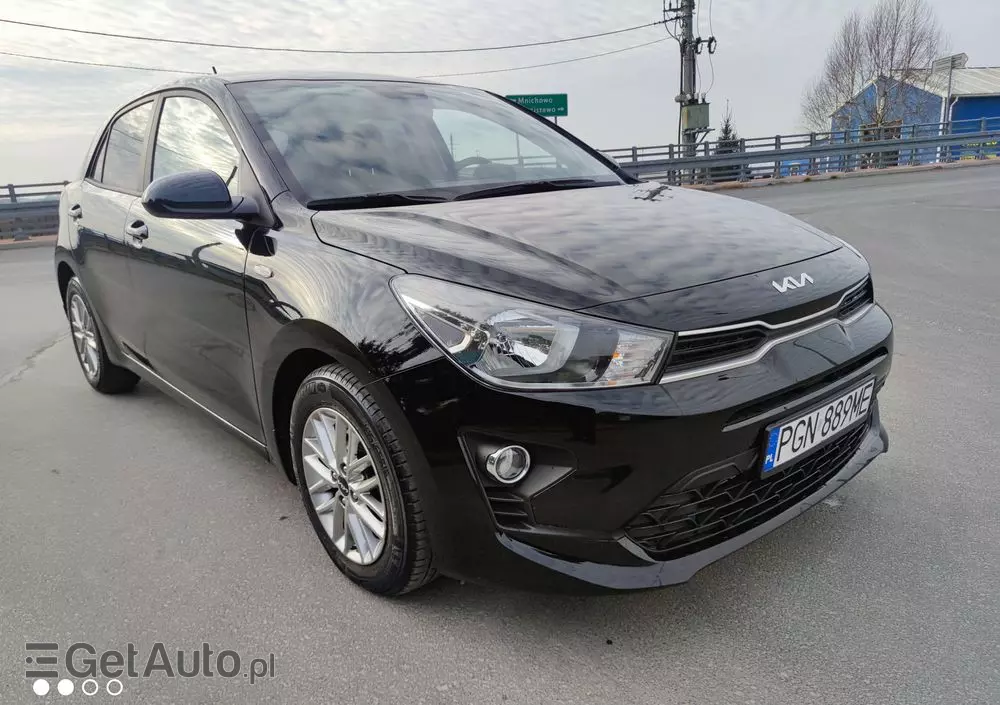KIA Rio 1.0 T-GDI 100 Dream-Team Edition