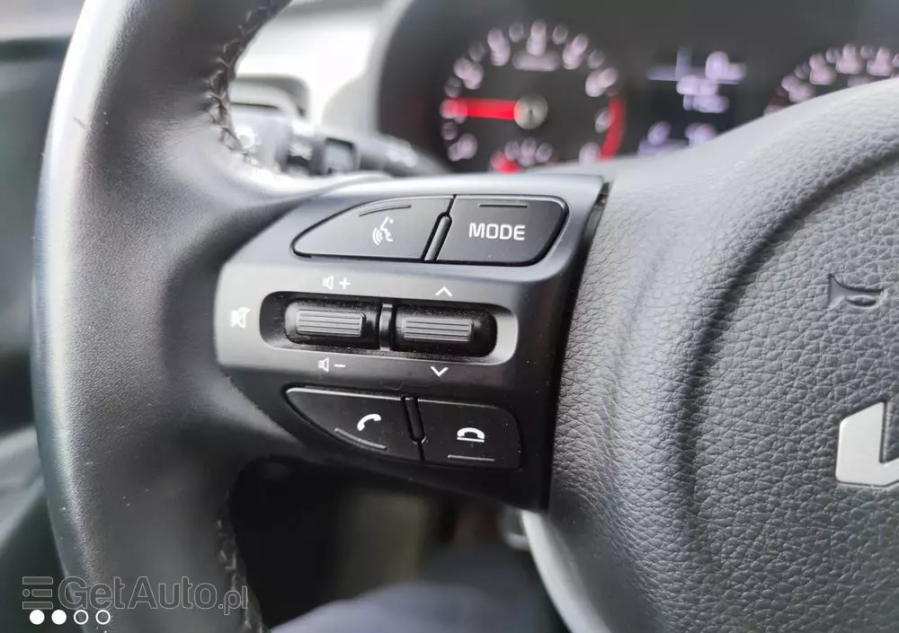 KIA Rio 1.0 T-GDI 100 Dream-Team Edition