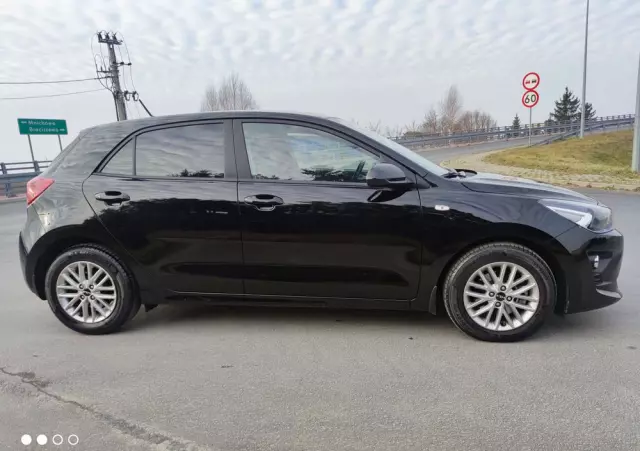 KIA Rio 1.0 T-GDI 100 Dream-Team Edition