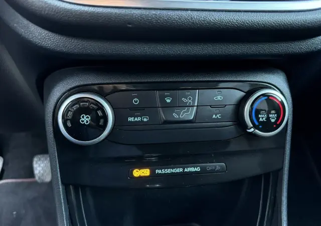 FORD Puma 1.0 EcoBoost Titanium X