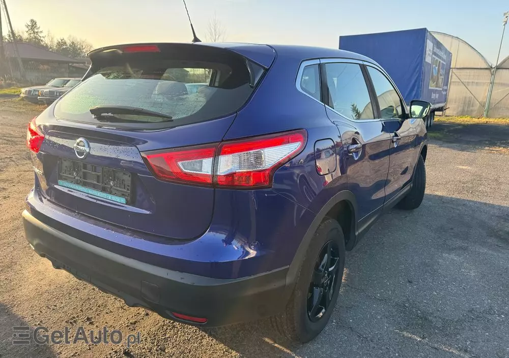 NISSAN Qashqai 1.6 Visia