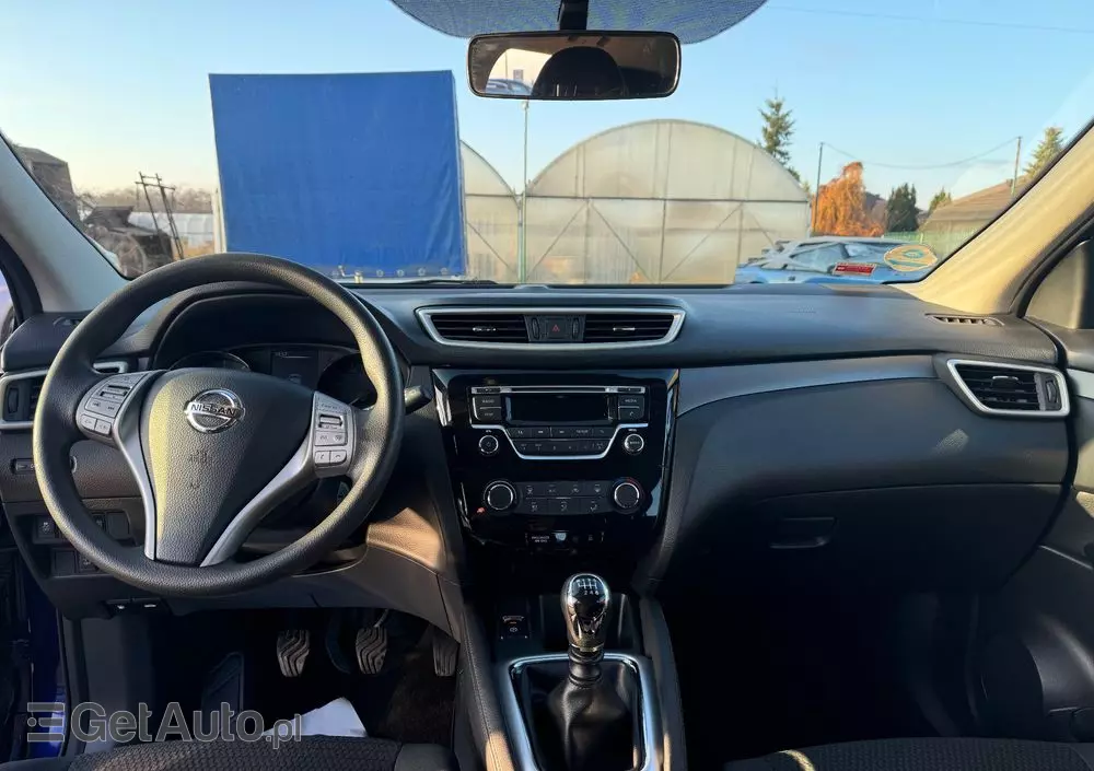 NISSAN Qashqai 1.6 Visia