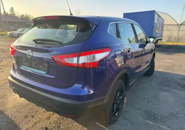 NISSAN Qashqai 1.6 Visia