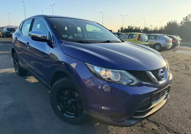 NISSAN Qashqai 1.6 Visia