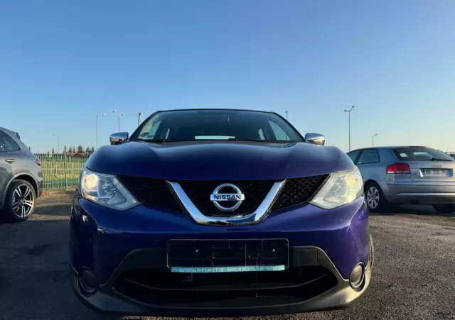 NISSAN Qashqai 1.6 Visia