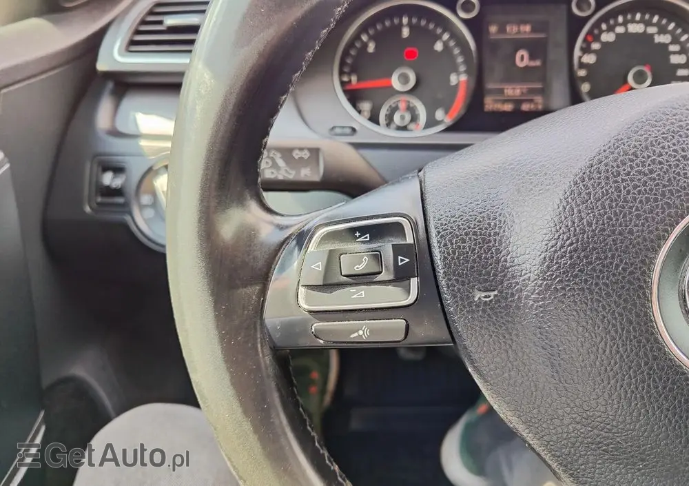 VOLKSWAGEN Passat 2.0 TDI Comfortline