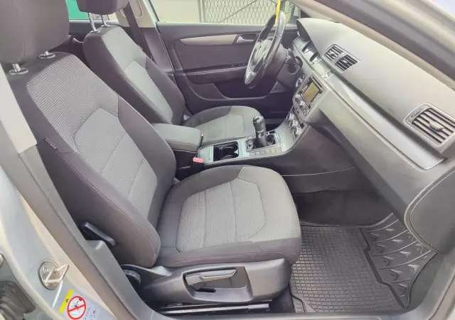 VOLKSWAGEN Passat 2.0 TDI Comfortline