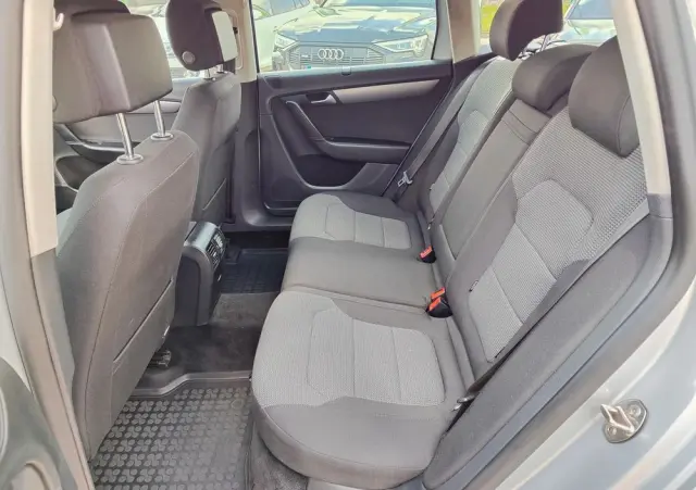 VOLKSWAGEN Passat 2.0 TDI Comfortline