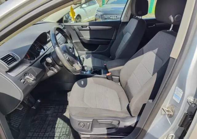 VOLKSWAGEN Passat 2.0 TDI Comfortline