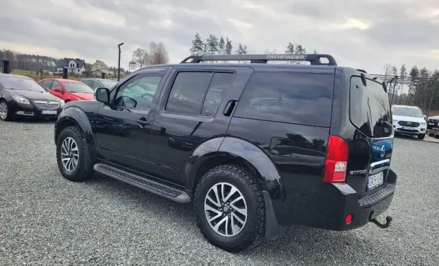 NISSAN Pathfinder 
