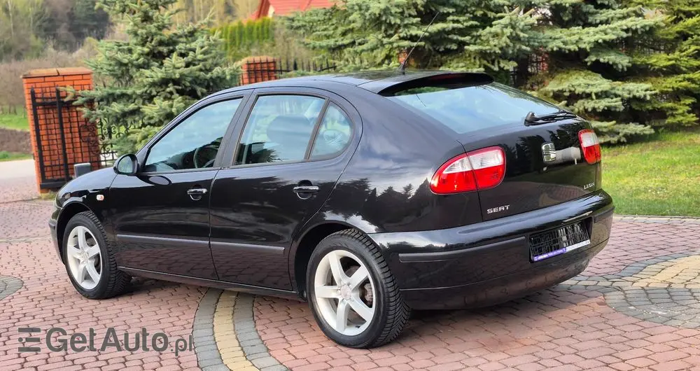 SEAT Leon 1.6 16V Signo