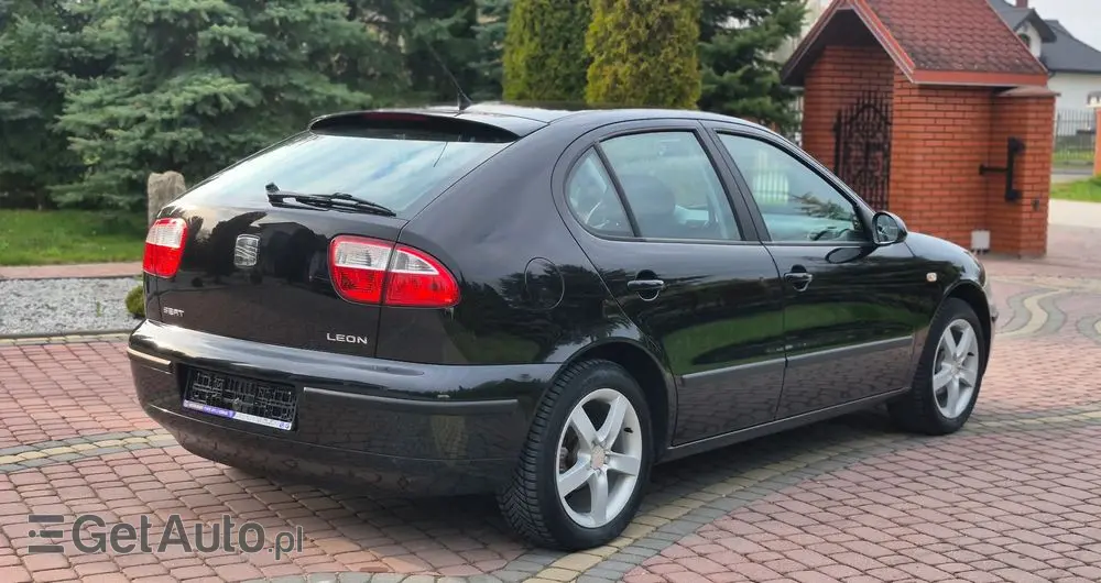 SEAT Leon 1.6 16V Signo