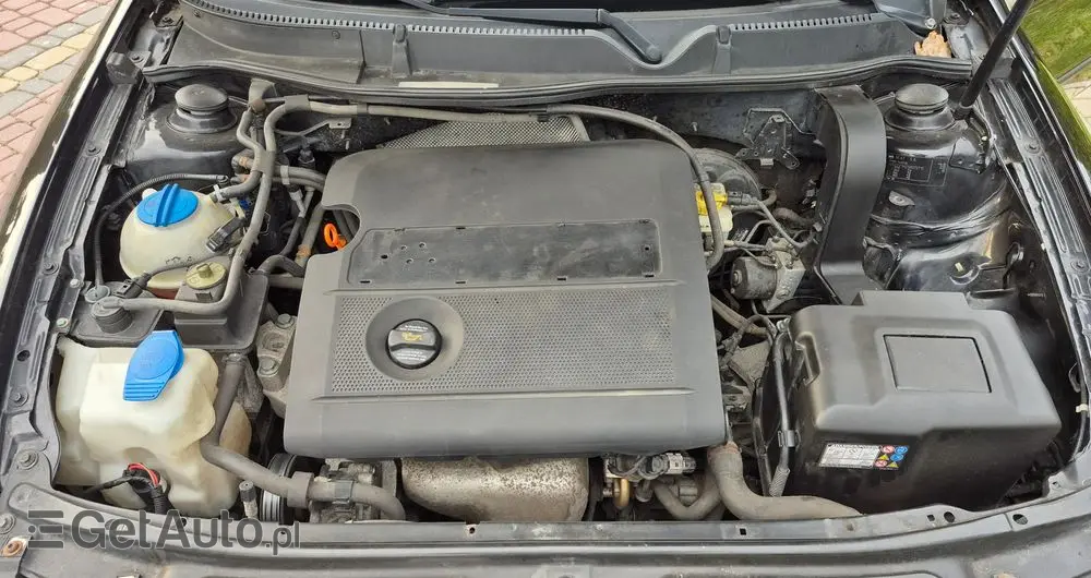 SEAT Leon 1.6 16V Signo