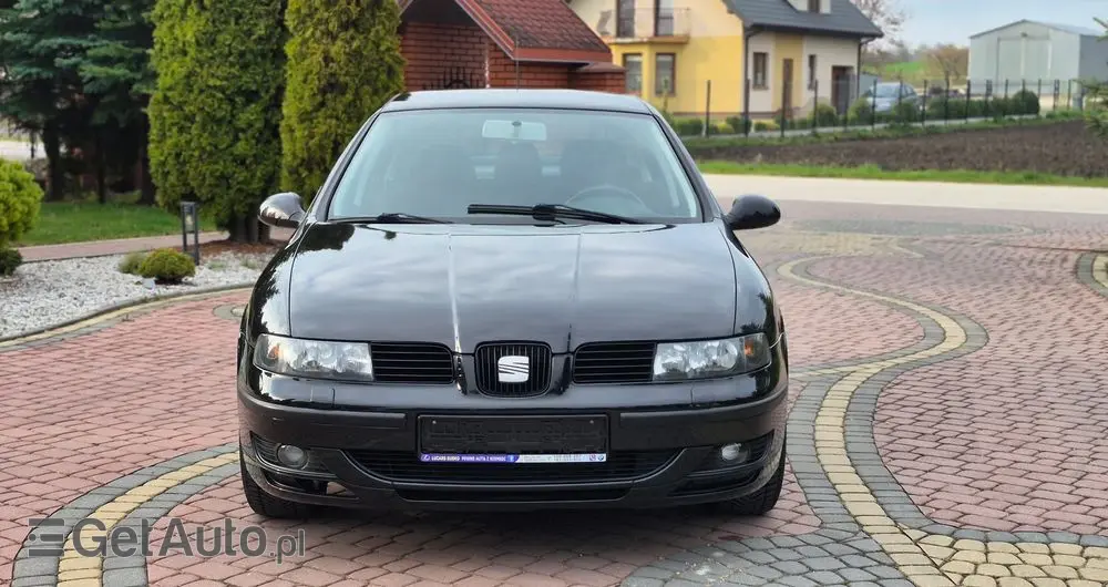 SEAT Leon 1.6 16V Signo