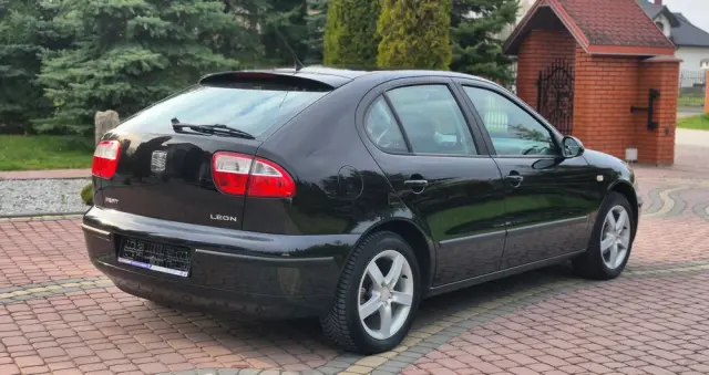 SEAT Leon 1.6 16V Signo