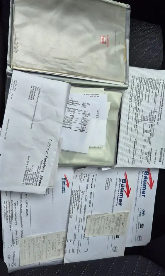 SEAT Leon 1.6 16V Signo