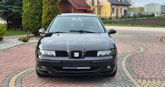 SEAT Leon 1.6 16V Signo