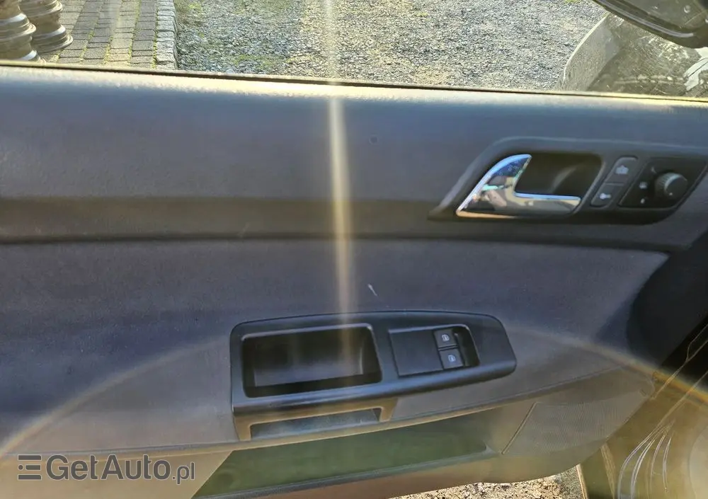 VOLKSWAGEN Polo 1.6 Goal