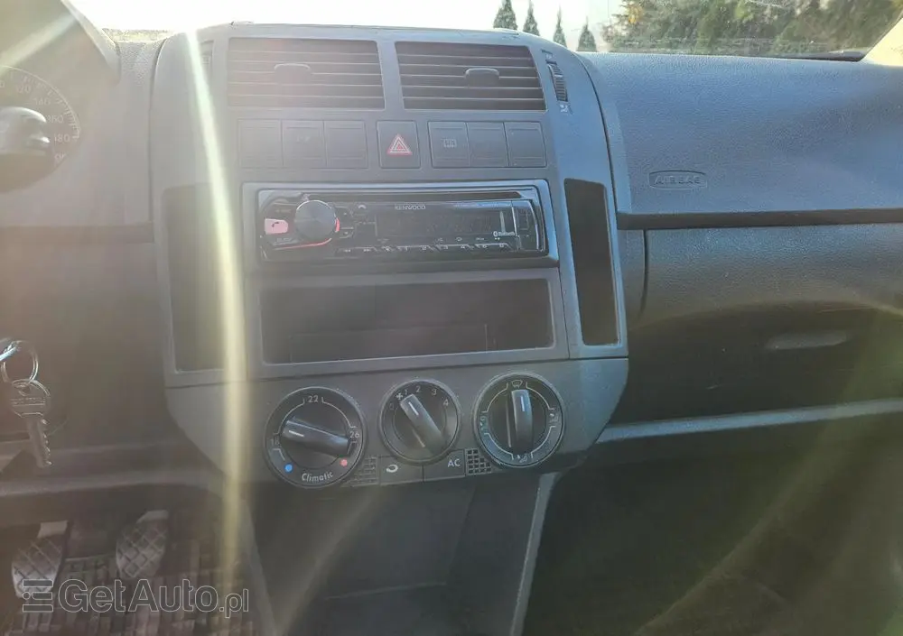 VOLKSWAGEN Polo 1.6 Goal