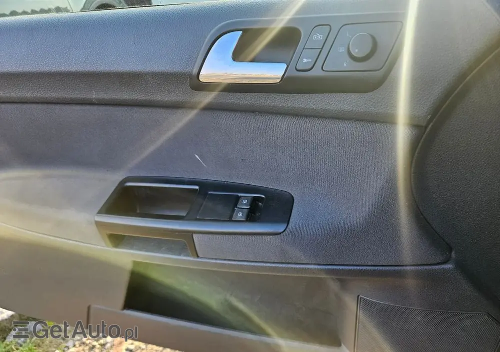VOLKSWAGEN Polo 1.6 Goal