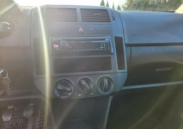 VOLKSWAGEN Polo 1.6 Goal
