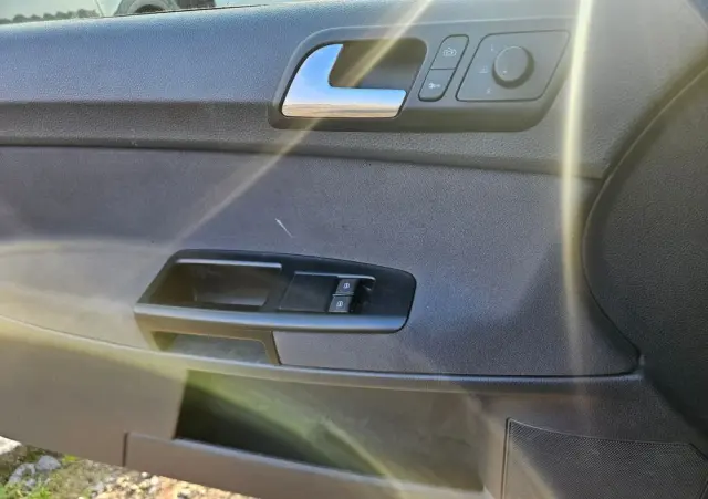 VOLKSWAGEN Polo 1.6 Goal