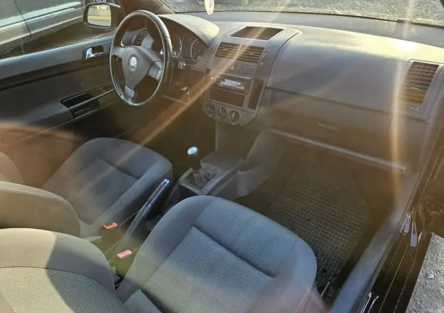 VOLKSWAGEN Polo 1.6 Goal