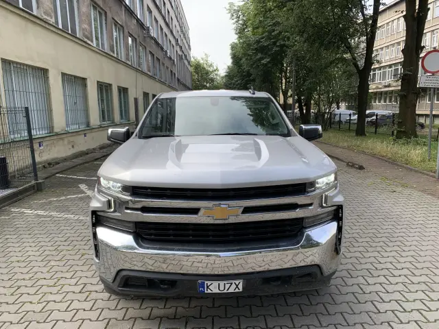 CHEVROLET SILVERADO 1500 LT 4X4 