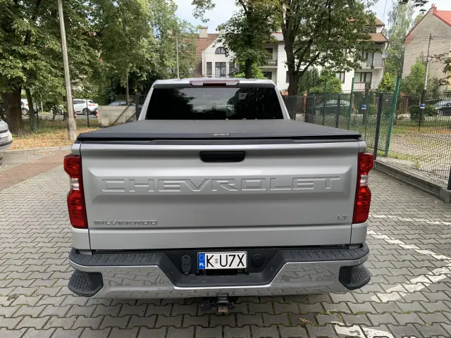 CHEVROLET SILVERADO 1500 LT 4X4 