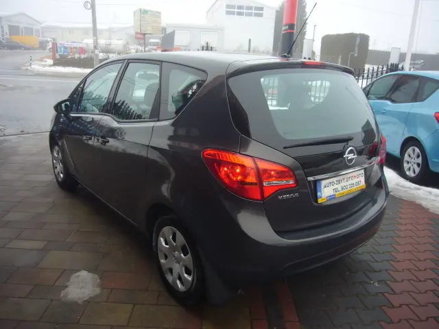 OPEL Meriva 