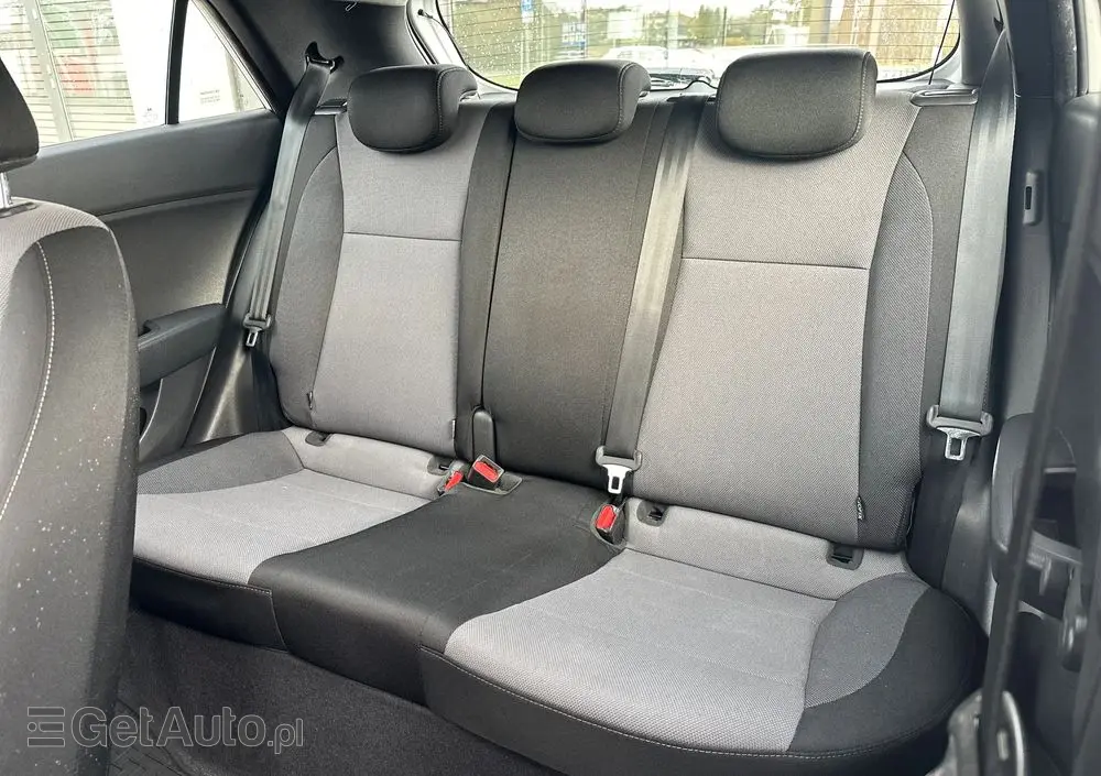 HYUNDAI I20 1.2 Classic Plus