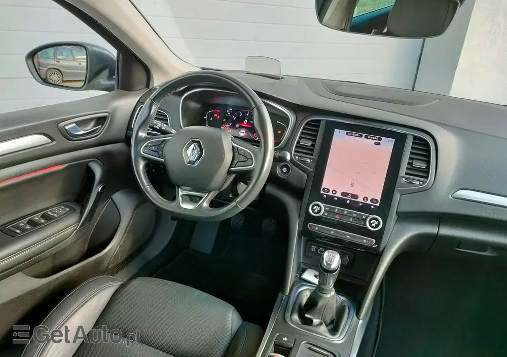 RENAULT Megane Grandtour TCe 140 GPF INTENS