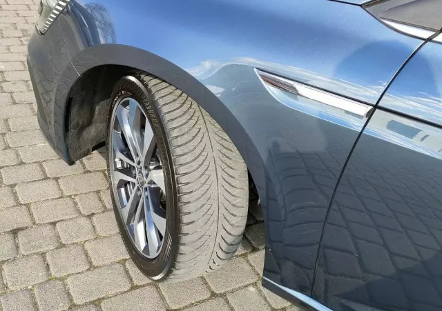 RENAULT Megane Grandtour TCe 140 GPF INTENS