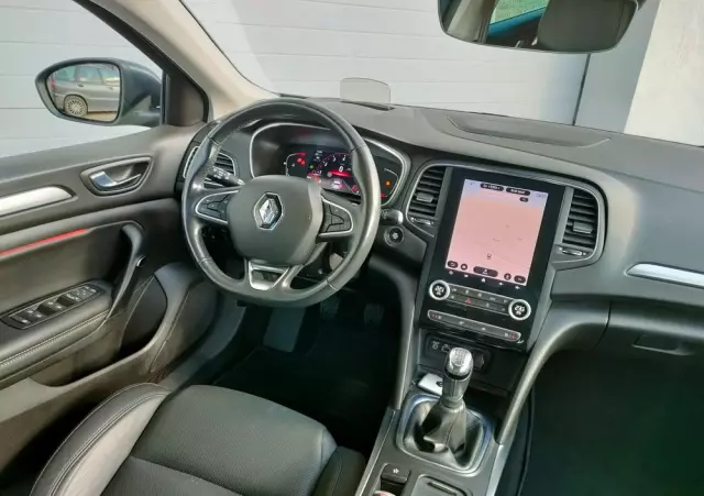 RENAULT Megane Grandtour TCe 140 GPF INTENS